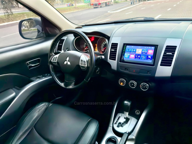 OUTLANDER 2.0 16V GASOLINA 4P AUTOMÁTICO - 2013 - ESTâNCIA VELHA