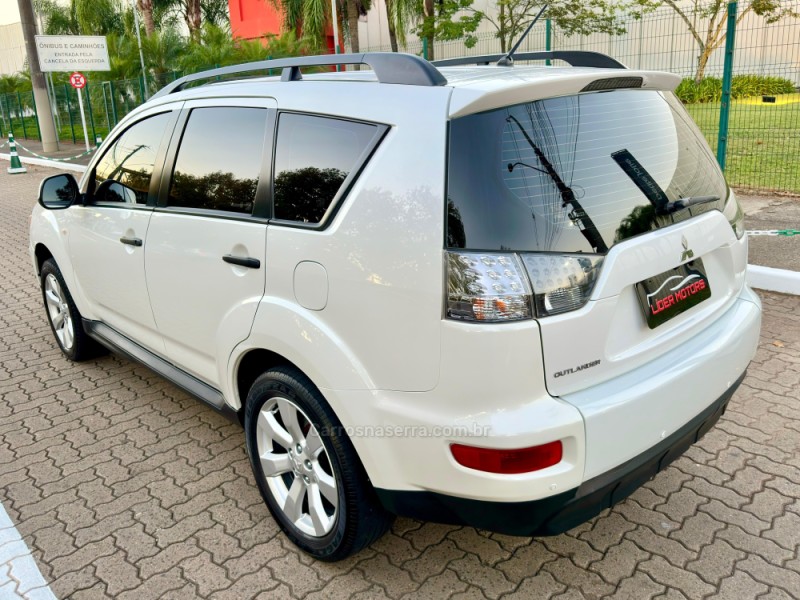 OUTLANDER 2.0 16V GASOLINA 4P AUTOMÁTICO - 2013 - ESTâNCIA VELHA