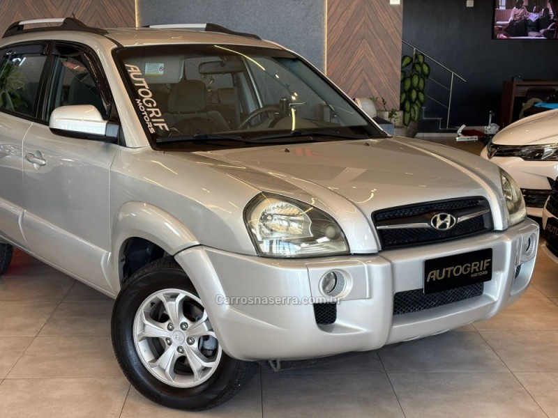 TUCSON 2.0 MPFI GLS 16V 143CV 2WD FLEX 4P AUTOMÁTICO - 2013 - CAMPO BOM