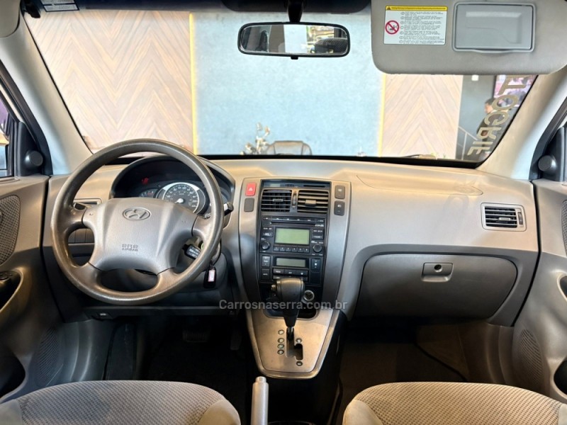 TUCSON 2.0 MPFI GLS 16V 143CV 2WD FLEX 4P AUTOMÁTICO - 2013 - CAMPO BOM