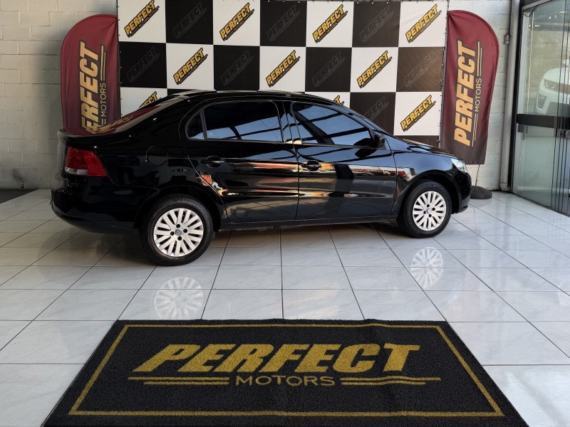 VOYAGE 1.0 MI CITY 8V FLEX 4P MANUAL - 2010 - PORTãO