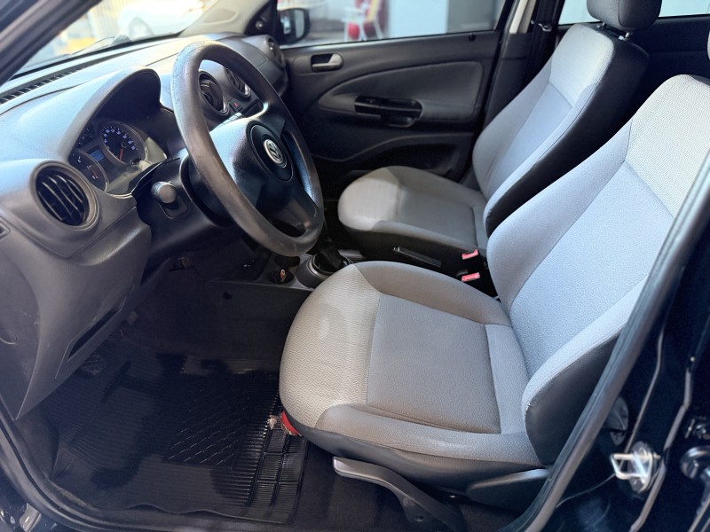 VOYAGE 1.0 MI CITY 8V FLEX 4P MANUAL - 2010 - PORTãO