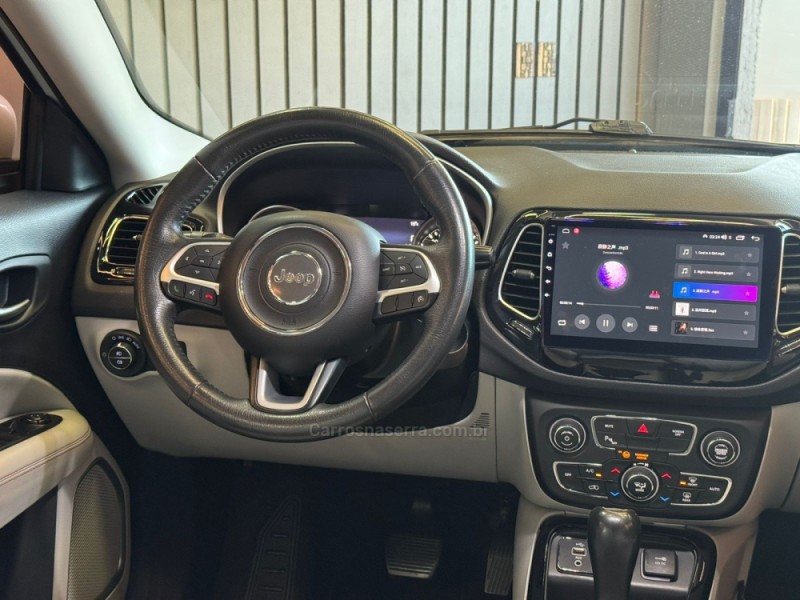 COMPASS 2.0 16V FLEX LIMITED AUTOMÁTICO - 2018 - DOIS IRMãOS