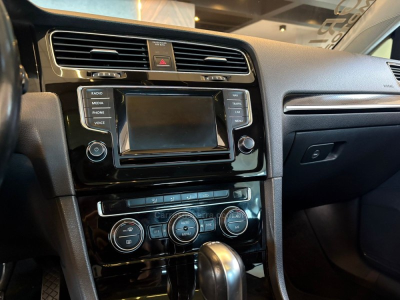 GOLF 1.4 TSI HIGHLINE 16V TOTAL FLEX 4P TIPTRONIC - 2015 - CAMPO BOM