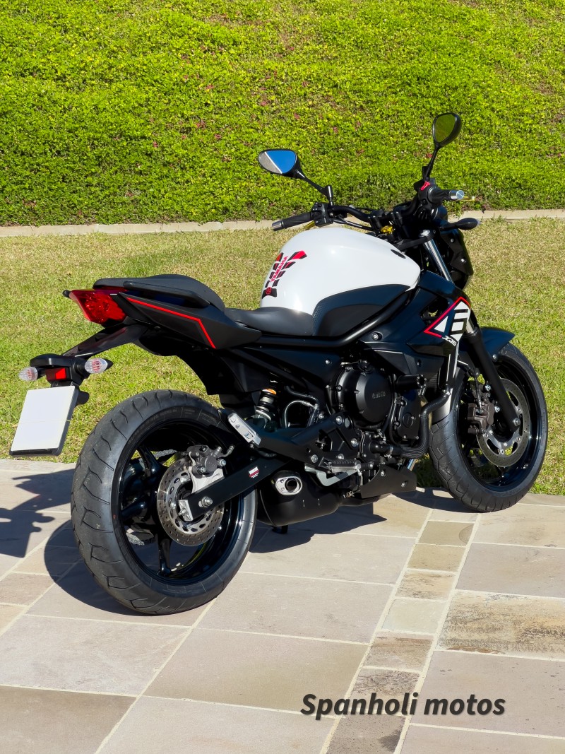 XJ6 N SP - 2015 - BENTO GONçALVES