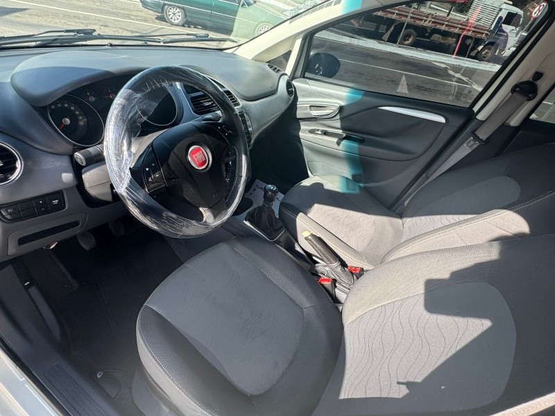 PUNTO 1.6 ESSENCE 16V FLEX 4P MANUAL - 2014 - CAXIAS DO SUL