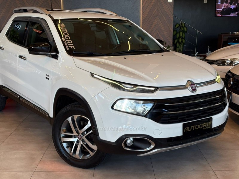 TORO 2.0 16V TURBO DIESEL VOLCANO AT9 4X4 AUTOMÁTICO - 2018 - CAMPO BOM