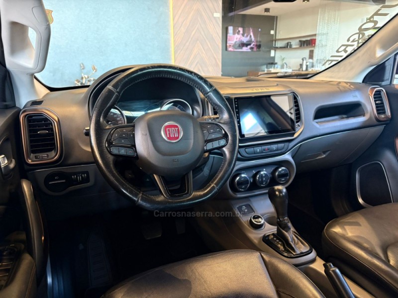 TORO 2.0 16V TURBO DIESEL VOLCANO AT9 4X4 AUTOMÁTICO - 2018 - CAMPO BOM