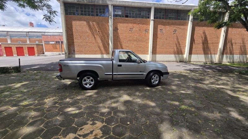 S10 2.8 STD 4X4 CS 12V TURBO INTERCOOLER DIESEL 2P MANUAL - 2004 - BENTO GONçALVES