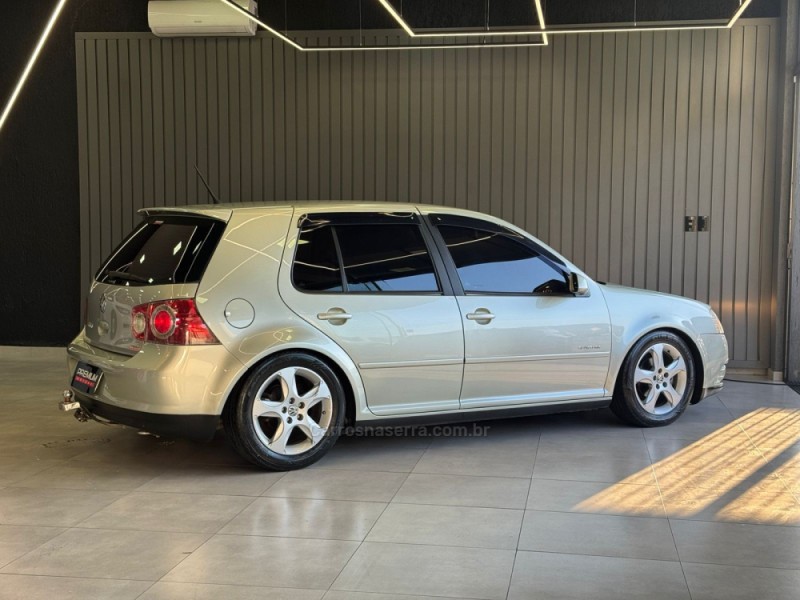 GOLF 1.6 MI SPORTLINE 8V FLEX 4P MANUAL - 2008 - DOIS IRMãOS