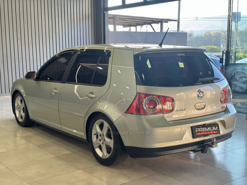 GOLF 1.6 MI SPORTLINE 8V FLEX 4P MANUAL - 2008 - DOIS IRMãOS