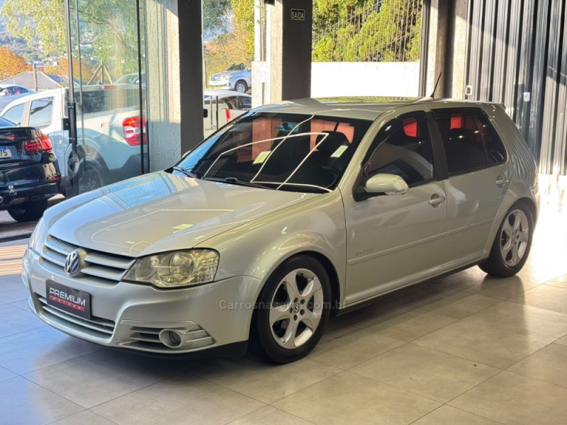 GOLF 1.6 MI SPORTLINE 8V FLEX 4P MANUAL - 2008 - DOIS IRMãOS
