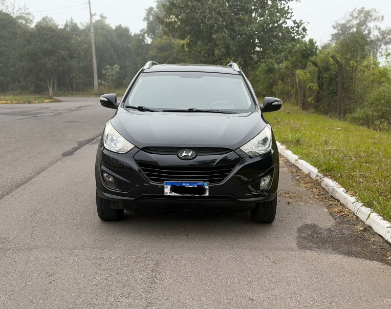 IX35 2.0 MPFI GLS 4X2 16V GASOLINA 4P AUTOMÁTICO - 2015 - FARROUPILHA