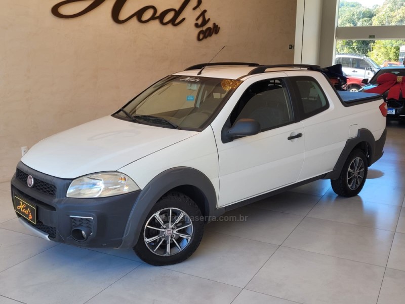 STRADA 1.4 MPI WORKING CD 8V FLEX 2P MANUAL - 2014 - CANELA