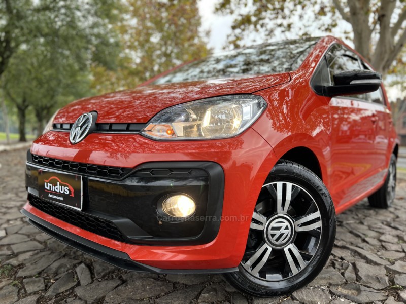 UP 1.0 TSI CONNECT 12V TOTAL FLEX 4P MANUAL - 2018 - DOIS IRMãOS