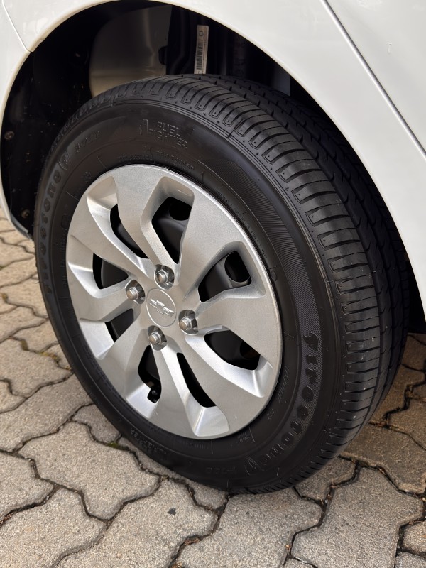 ONIX 1.0 MPFI LT 8V FLEX 4P MANUAL - 2018 - CAXIAS DO SUL