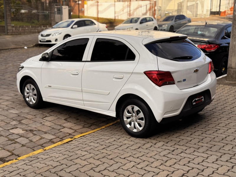 ONIX 1.0 MPFI LT 8V FLEX 4P MANUAL - 2018 - CAXIAS DO SUL
