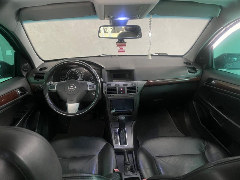VECTRA 2.4 MPFI ELITE 16V FLEX 4P MANUAL - 2006 - CAXIAS DO SUL