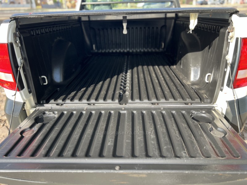 SAVEIRO 1.6 MSI ROBUST CS 16V FLEX 2P MANUAL - 2023 - DOIS IRMãOS
