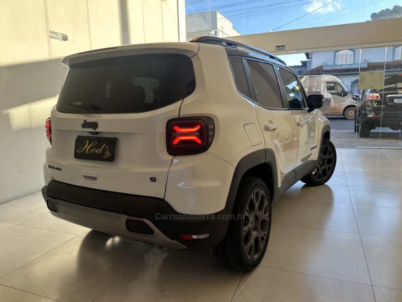 RENEGADE 1.3 S T270 16V TURBO FLEX 4X4 4P AUTOMÁTICO - 2022 - CANELA
