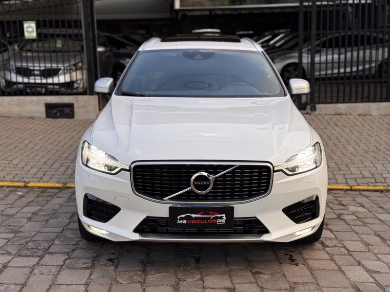 XC60 2.0 T5 R DESIGN TURBO GASOLINA 4P AUTOMÁTICO - 2018 - CAXIAS DO SUL