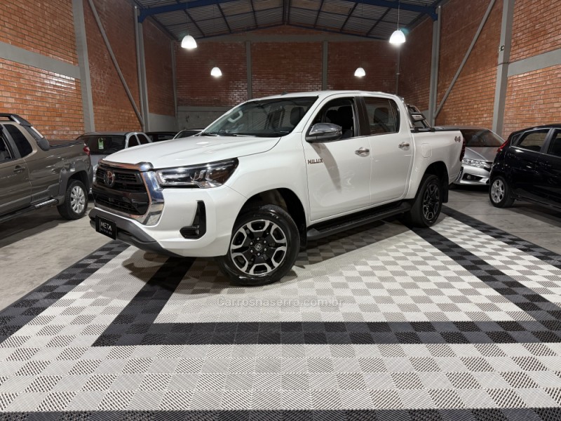 HILUX 2.8 SRX 4X4 CD 16V DIESEL 4P AUTOMÁTICO - 2024 - BENTO GONçALVES