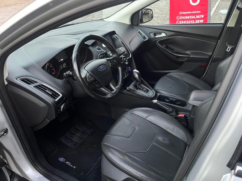 FOCUS 2.0 TITANIUM 16V FLEX 4P AUTOMÁTICO - 2018 - CAXIAS DO SUL