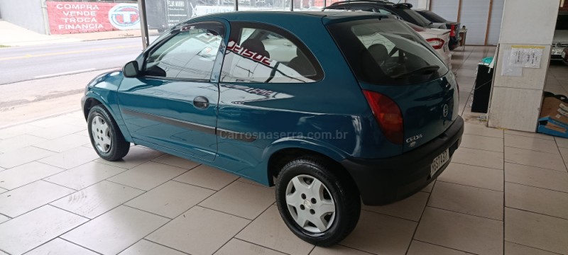 CELTA 1.0 MPFI 8V GASOLINA 2P MANUAL - 2001 - CAXIAS DO SUL