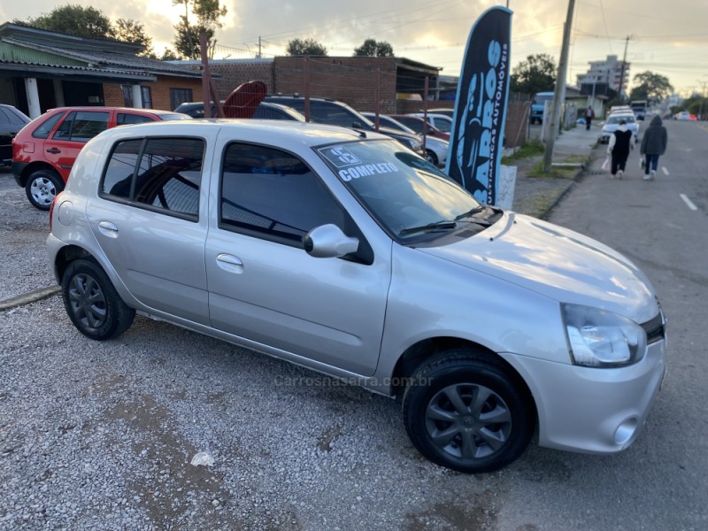 CLIO 1.0 EXPRESSION 16V FLEX 4P MANUAL - 2016 - CAXIAS DO SUL