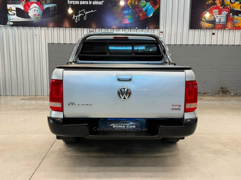 AMAROK 2.0 4X4 CD 16V TURBO INTERCOOLER DIESEL 4P MANUAL - 2011 - CAXIAS DO SUL