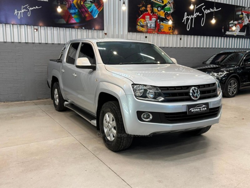 AMAROK 2.0 4X4 CD 16V TURBO INTERCOOLER DIESEL 4P MANUAL - 2011 - CAXIAS DO SUL