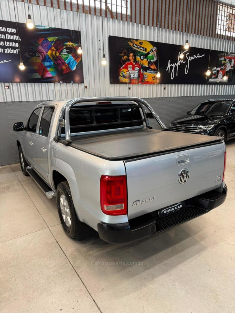 AMAROK 2.0 4X4 CD 16V TURBO INTERCOOLER DIESEL 4P MANUAL - 2011 - CAXIAS DO SUL