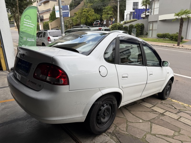 CLASSIC 1.0 MPFI LS 8V GASOLINA 4P MANUAL - 2013 - BENTO GONçALVES