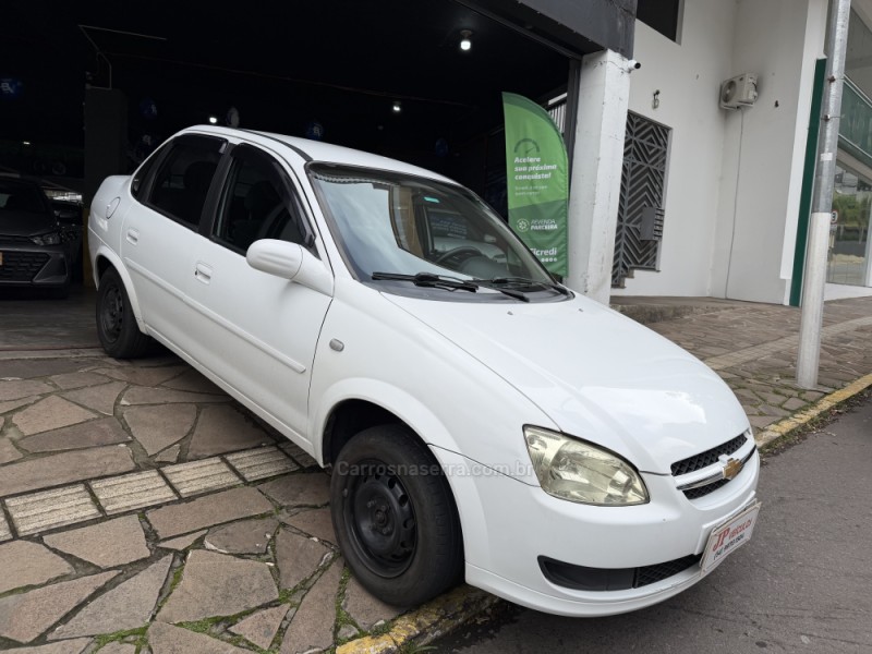 CLASSIC 1.0 MPFI LS 8V GASOLINA 4P MANUAL - 2013 - BENTO GONçALVES