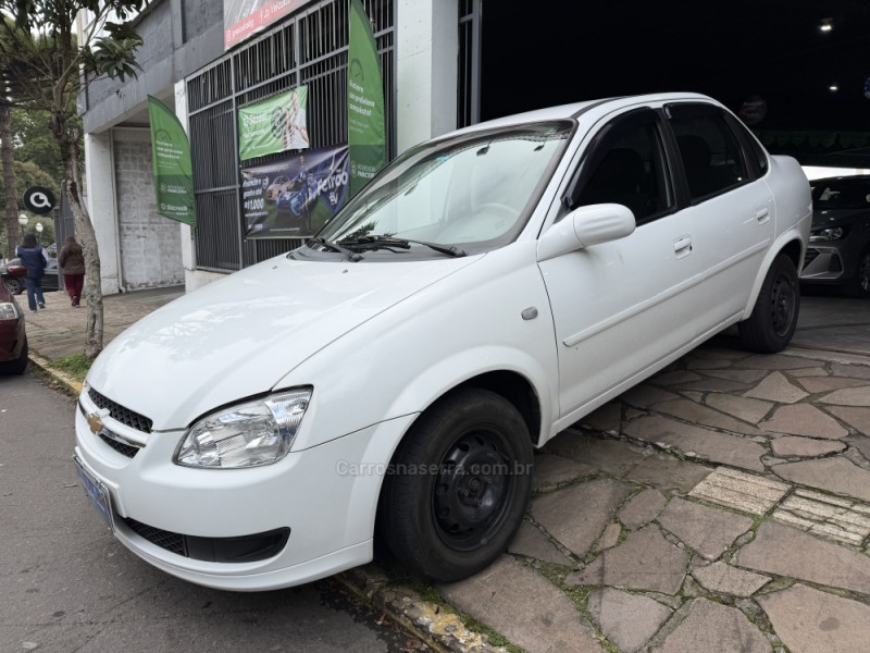 CLASSIC 1.0 MPFI LS 8V GASOLINA 4P MANUAL - 2013 - BENTO GONçALVES