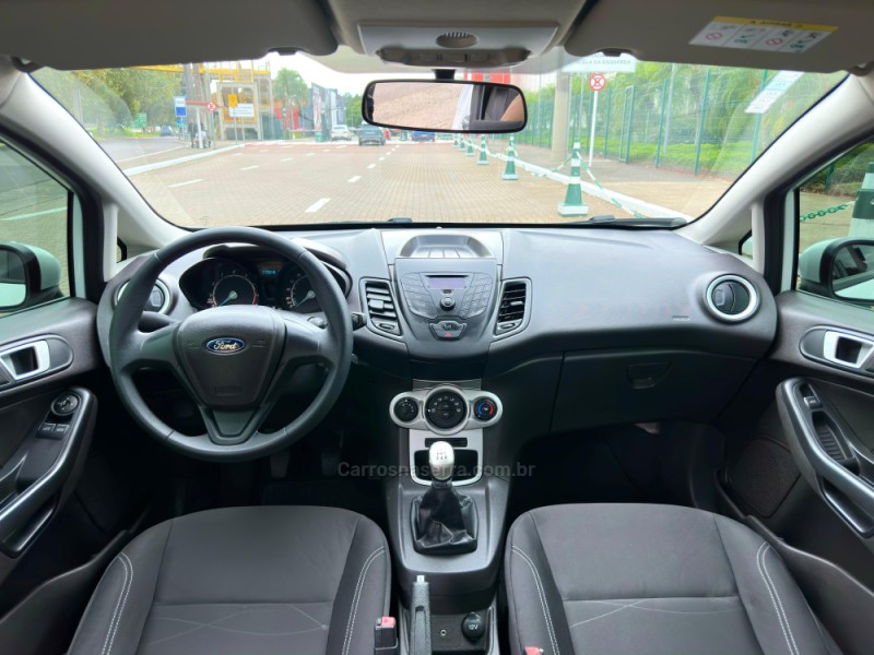 FIESTA 1.6 SE HATCH 16V FLEX 4P MANUAL - 2017 - ESTâNCIA VELHA