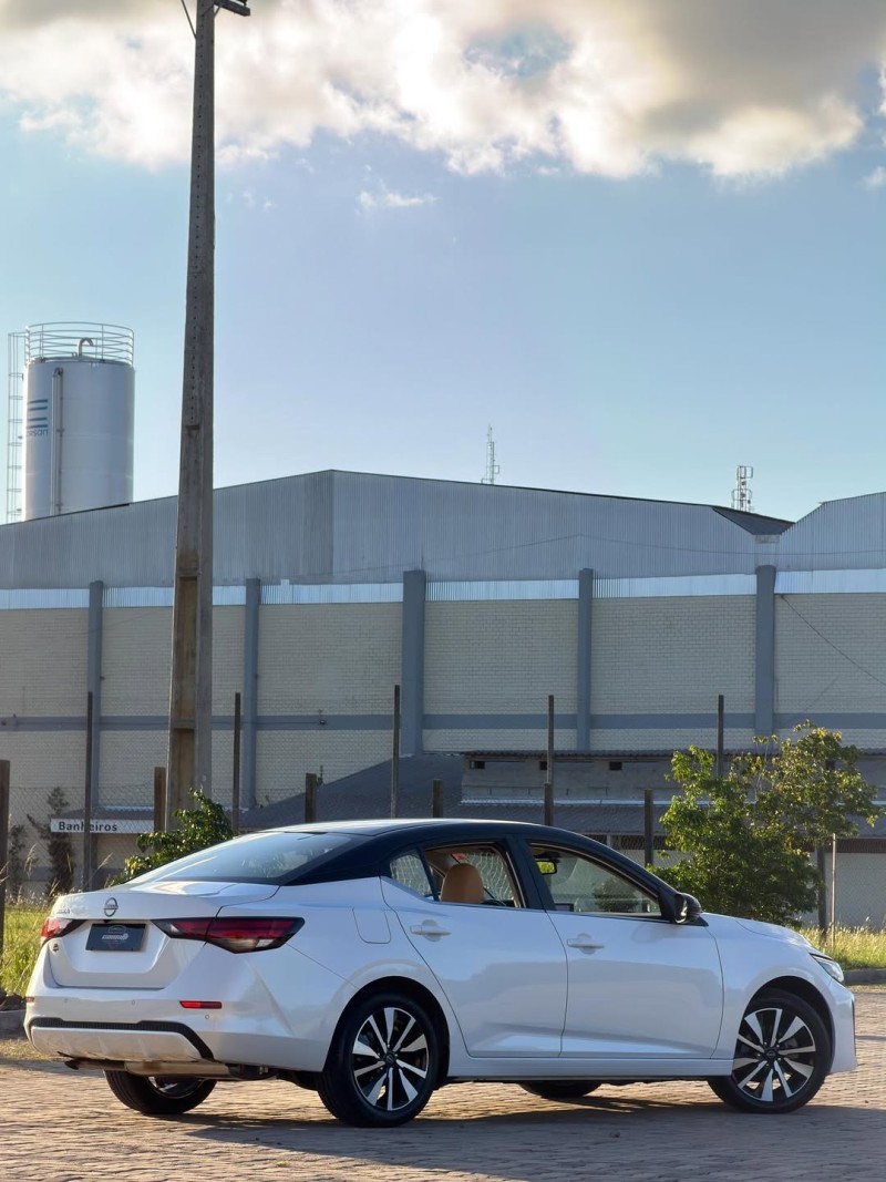 SENTRA 2.0 EXCLUSIVE 16V GASOLINA 4P AUTOMÁTICO - 2025 - ANTôNIO PRADO