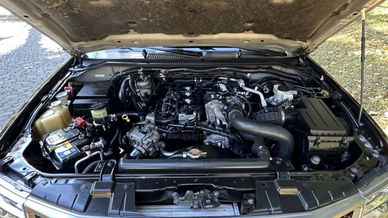 FRONTIER 2.5 SV ATTACK 4X4 CD TURBO ELETRONIC DIESEL 4P AUTOMÁTICO - 2015 - CAXIAS DO SUL