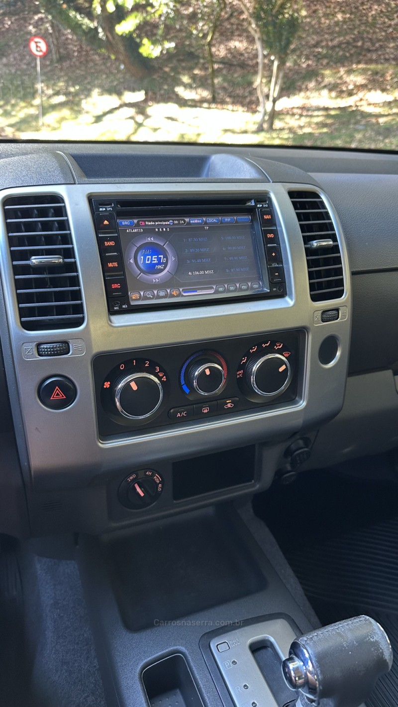 FRONTIER 2.5 SV ATTACK 4X4 CD TURBO ELETRONIC DIESEL 4P AUTOMÁTICO - 2015 - CAXIAS DO SUL