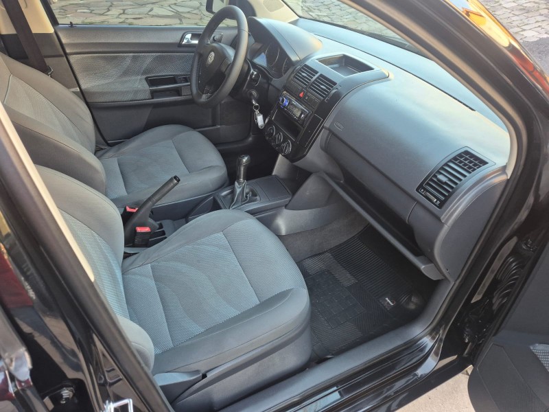 POLO 1.6 MI 8V FLEX 4P MANUAL - 2009 - CAXIAS DO SUL