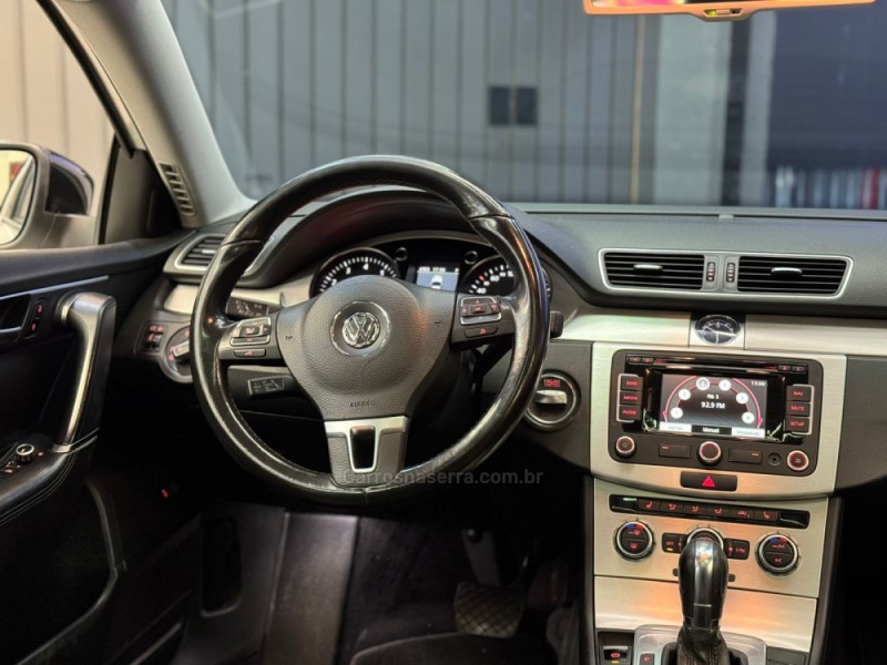 PASSAT 2.0 FSI VARIANT 16V TURBO GASOLINA 4P TIPTRONIC - 2014 - DOIS IRMãOS