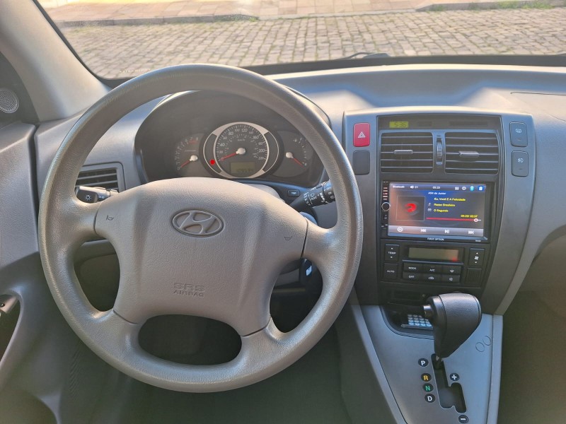 TUCSON 2.0 MPFI GLS BASE 16V 143CV 2WD FLEX 4P AUTOMÁTICO - 2017 - CAXIAS DO SUL