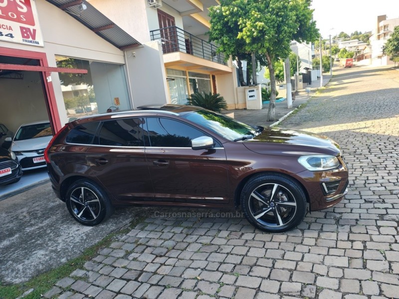 XC60 3.0 T6 RD AWD TURBO GASOLINA 4P AUTOMÁTICO - 2015 - GUAPORé