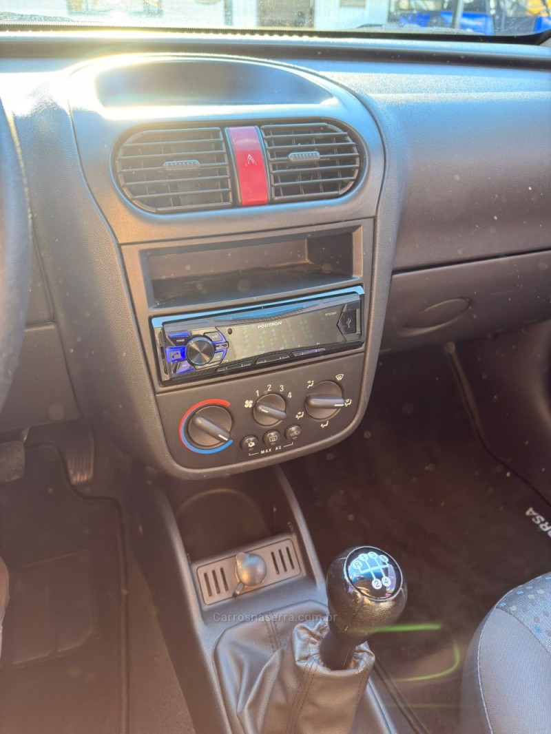 CORSA 1.4 MPFI MAXX 8V FLEX 4P MANUAL - 2011 - CANELA
