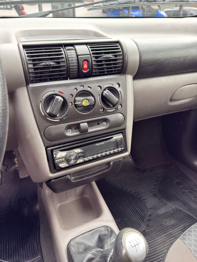 CLASSIC 1.0 VHC LS 8V FLEX 4P MANUAL - 2012 - CANELA