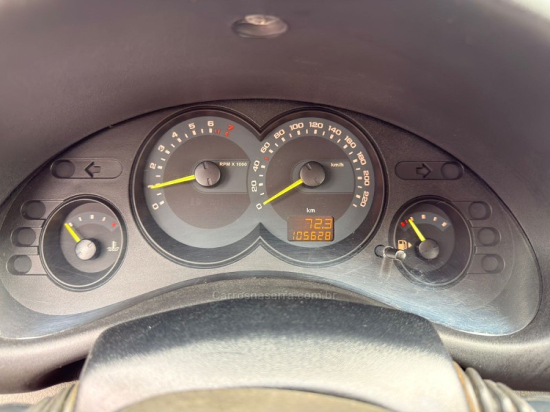 CLASSIC 1.0 VHC LS 8V FLEX 4P MANUAL - 2012 - CANELA