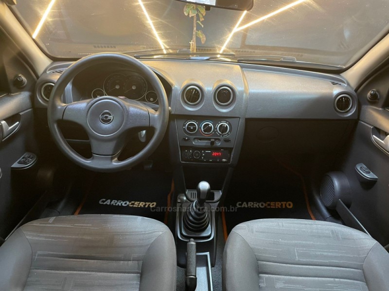 PRISMA 1.4 MPFI MAXX 8V FLEX 4P MANUAL - 2009 - NOVO HAMBURGO