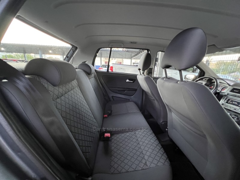 FOX 1.6 MSI TRENDLINE 8V FLEX 4P MANUAL - 2017 - BOM PRINCíPIO