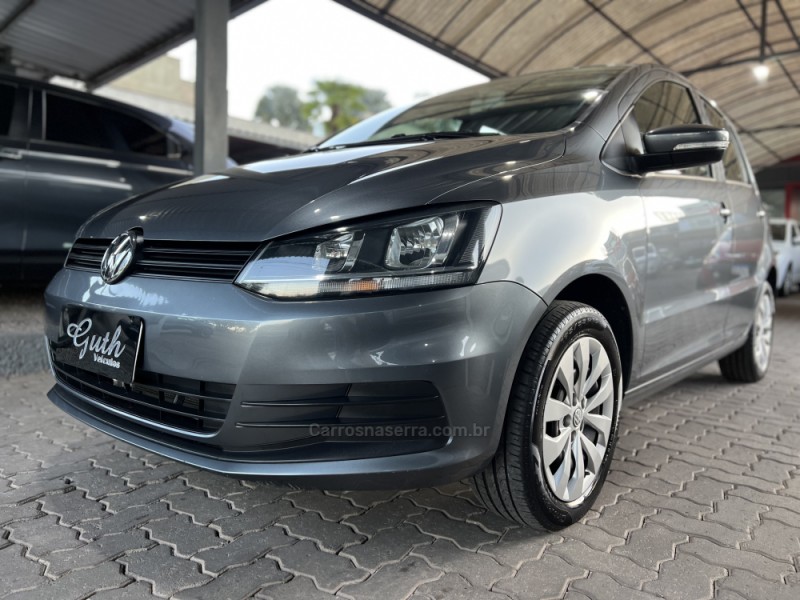 FOX 1.6 MSI TRENDLINE 8V FLEX 4P MANUAL - 2017 - BOM PRINCíPIO