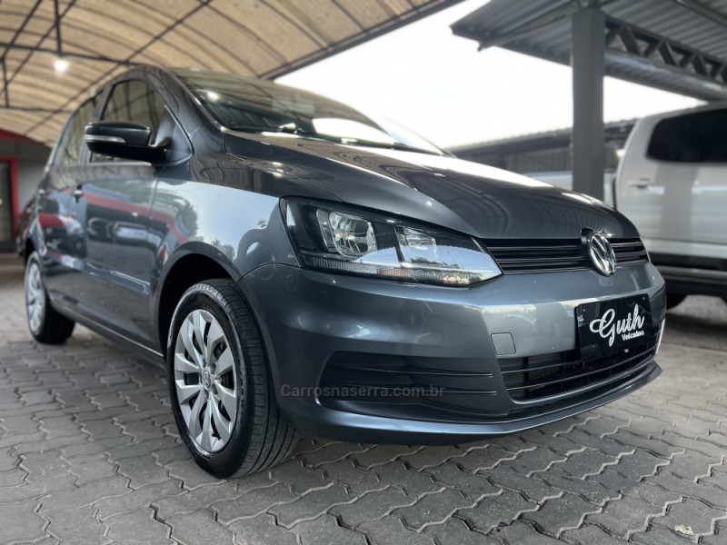 FOX 1.6 MSI TRENDLINE 8V FLEX 4P MANUAL - 2017 - BOM PRINCíPIO